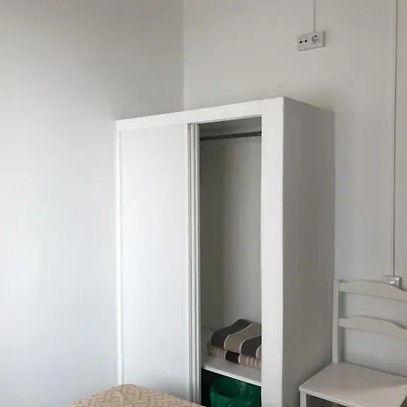 Alvarez Pensjonat 2*